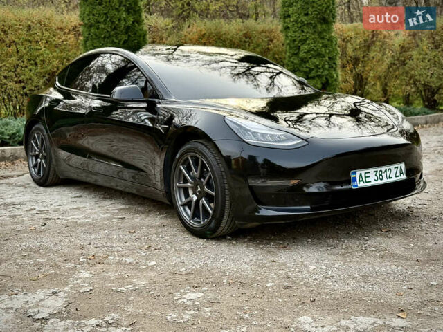 Чорний Тесла Модель 3, об'ємом двигуна 0 л та пробігом 100 тис. км за 15500 $, фото 8 на Automoto.ua