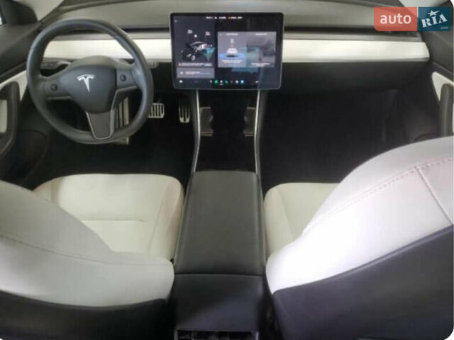 Чорний Тесла Модель 3, об'ємом двигуна 0 л та пробігом 77 тис. км за 18500 $, фото 5 на Automoto.ua