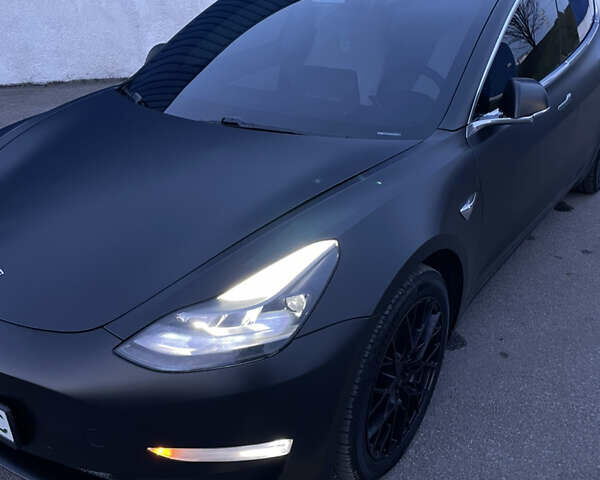 Чорний Тесла Модель 3, об'ємом двигуна 0 л та пробігом 103 тис. км за 19000 $, фото 52 на Automoto.ua