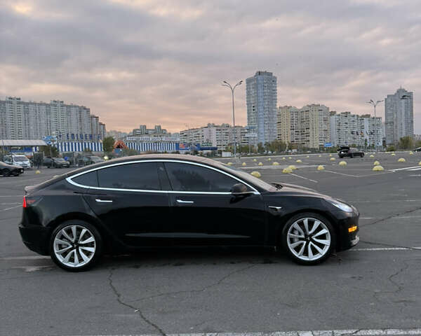 Тесла Модель 3 2020 в Киеве на Automoto.ua Черный Тесла Модель 3, объемом двигателя 0 л и пробегом 381 тыс. км за 14000 $, фото 25 на Automoto.ua
