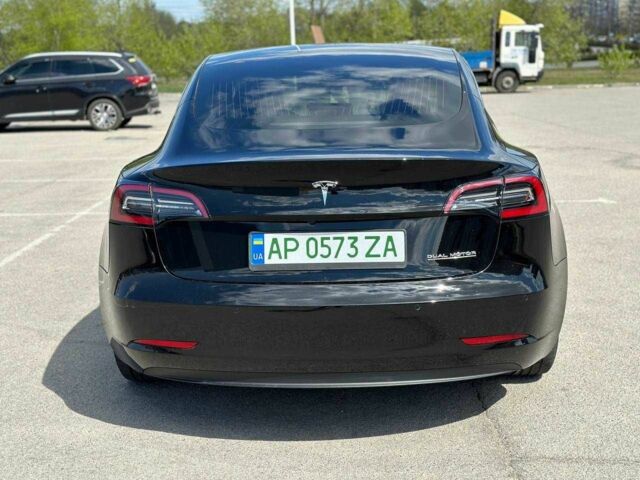Чорний Тесла Модель 3, об'ємом двигуна 0 л та пробігом 65 тис. км за 29999 $, фото 4 на Automoto.ua