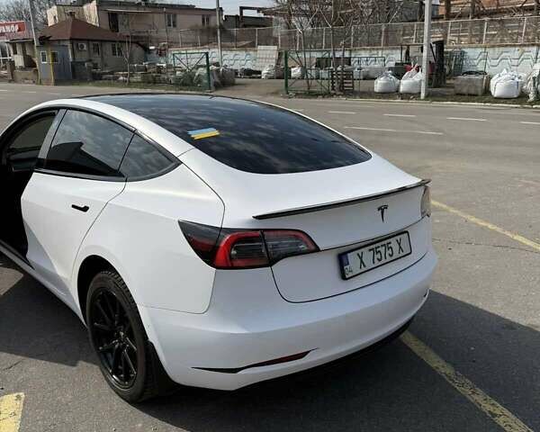 Черный Тесла Модель 3, объемом двигателя 0 л и пробегом 95 тыс. км за 25000 $, фото 10 на Automoto.ua