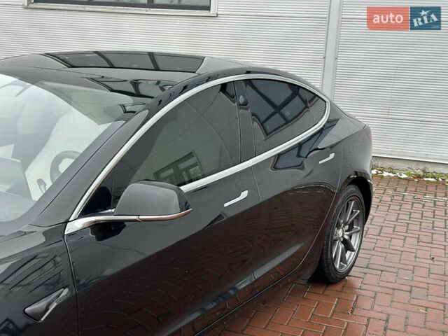 Черный Тесла Модель 3, объемом двигателя 0 л и пробегом 119 тыс. км за 15200 $, фото 6 на Automoto.ua