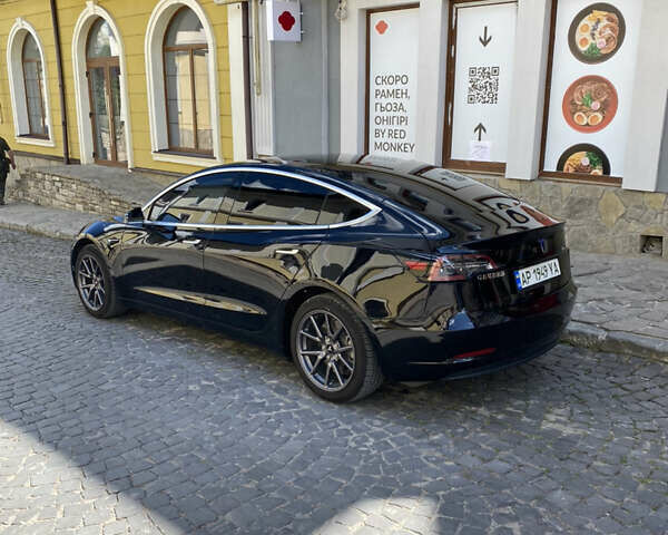 Чорний Тесла Модель 3, об'ємом двигуна 0 л та пробігом 85 тис. км за 17200 $, фото 6 на Automoto.ua