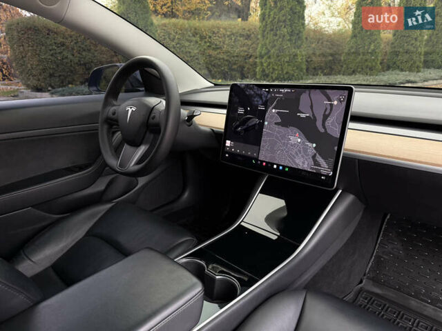 Чорний Тесла Модель 3, об'ємом двигуна 0 л та пробігом 100 тис. км за 15500 $, фото 43 на Automoto.ua