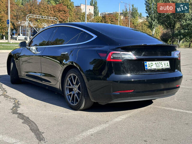 Черный Тесла Модель 3, объемом двигателя 0 л и пробегом 62 тыс. км за 19900 $, фото 17 на Automoto.ua