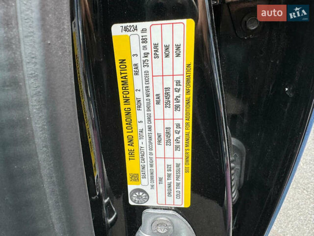 Чорний Тесла Модель 3, об'ємом двигуна 0 л та пробігом 44 тис. км за 19999 $, фото 4 на Automoto.ua