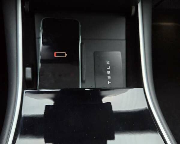 Чорний Тесла Модель 3, об'ємом двигуна 0 л та пробігом 91 тис. км за 21700 $, фото 50 на Automoto.ua