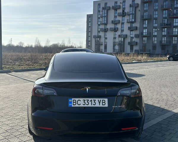 Черный Тесла Модель 3, объемом двигателя 0 л и пробегом 112 тыс. км за 20000 $, фото 5 на Automoto.ua