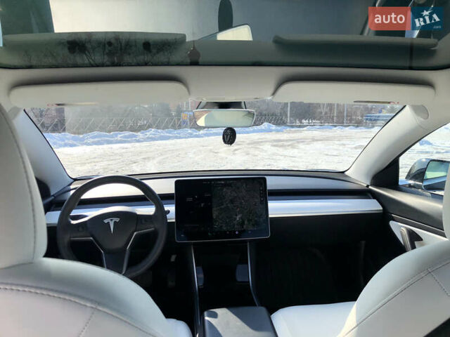 Чорний Тесла Модель 3, об'ємом двигуна 0 л та пробігом 57 тис. км за 19500 $, фото 14 на Automoto.ua