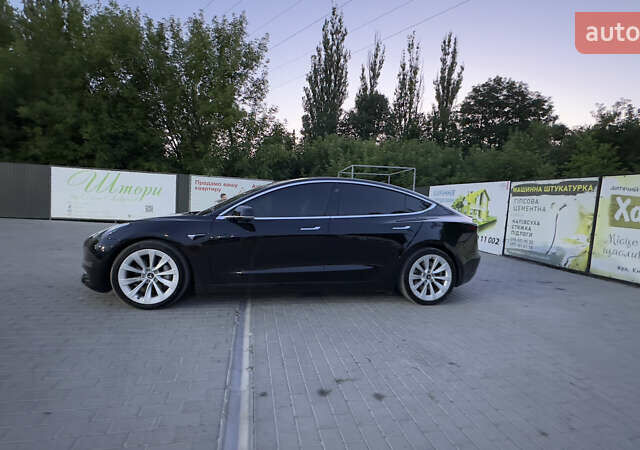 Чорний Тесла Модель 3, об'ємом двигуна 0 л та пробігом 88 тис. км за 18500 $, фото 5 на Automoto.ua