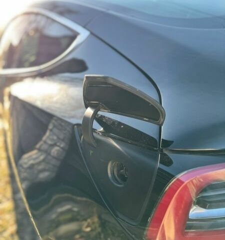 Чорний Тесла Модель 3, об'ємом двигуна 0 л та пробігом 34 тис. км за 17000 $, фото 8 на Automoto.ua