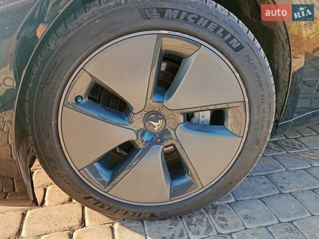 Чорний Тесла Модель 3, об'ємом двигуна 0 л та пробігом 189 тис. км за 14200 $, фото 11 на Automoto.ua