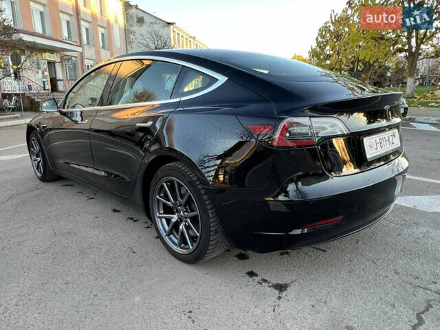 Черный Тесла Модель 3, объемом двигателя 0 л и пробегом 150 тыс. км за 18500 $, фото 18 на Automoto.ua