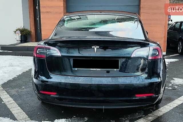 Черный Тесла Модель 3, объемом двигателя 0 л и пробегом 110 тыс. км за 14800 $, фото 7 на Automoto.ua