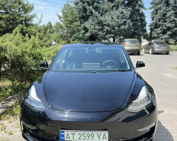 Тесла Модель 3 2020 у Івано-Франківську на Automoto.ua Чорний Тесла Модель 3, об'ємом двигуна 0 л та пробігом 25 тис. км за 18850 $, фото 3 на Automoto.ua