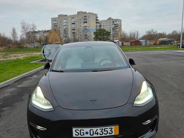 Чорний Тесла Модель 3, об'ємом двигуна 0 л та пробігом 91 тис. км за 20900 $, фото 4 на Automoto.ua