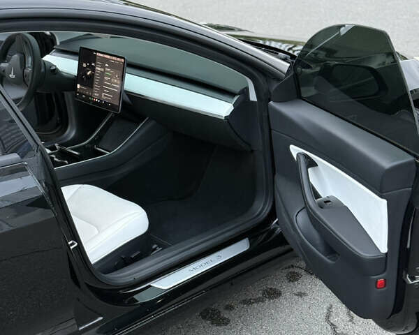 Черный Тесла Модель 3, объемом двигателя 0 л и пробегом 158 тыс. км за 21000 $, фото 8 на Automoto.ua