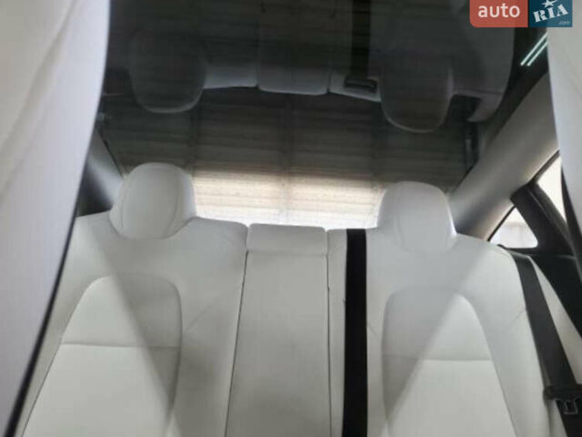 Чорний Тесла Модель 3, об'ємом двигуна 0 л та пробігом 77 тис. км за 18500 $, фото 8 на Automoto.ua