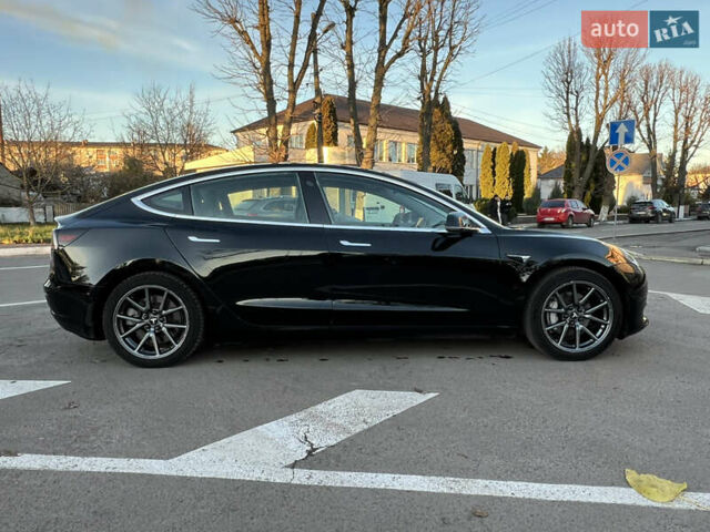 Черный Тесла Модель 3, объемом двигателя 0 л и пробегом 150 тыс. км за 18500 $, фото 13 на Automoto.ua