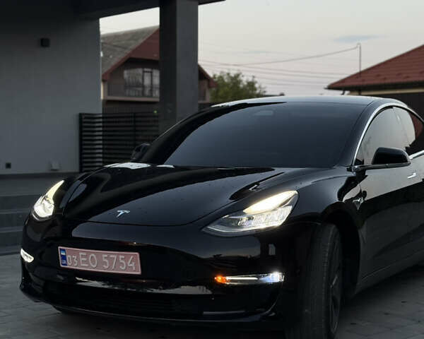 Черный Тесла Модель 3, объемом двигателя 0 л и пробегом 120 тыс. км за 16800 $, фото 4 на Automoto.ua