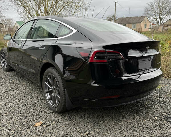 Чорний Тесла Модель 3, об'ємом двигуна 0 л та пробігом 95 тис. км за 10700 $, фото 3 на Automoto.ua