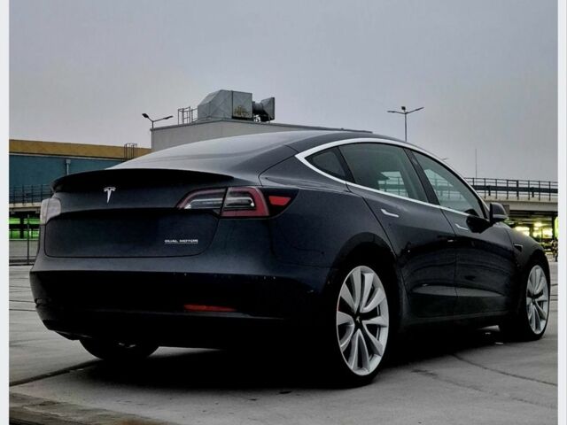 Чорний Тесла Модель 3, об'ємом двигуна 0 л та пробігом 82 тис. км за 13500 $, фото 2 на Automoto.ua