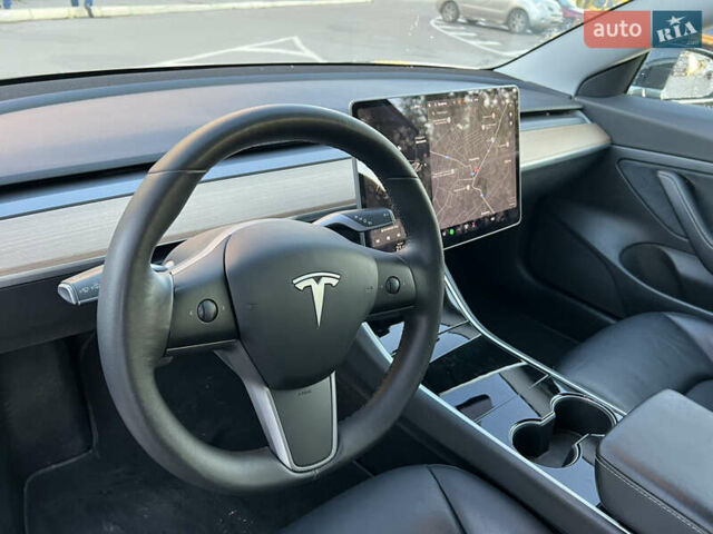 Черный Тесла Модель 3, объемом двигателя 0 л и пробегом 150 тыс. км за 18500 $, фото 40 на Automoto.ua