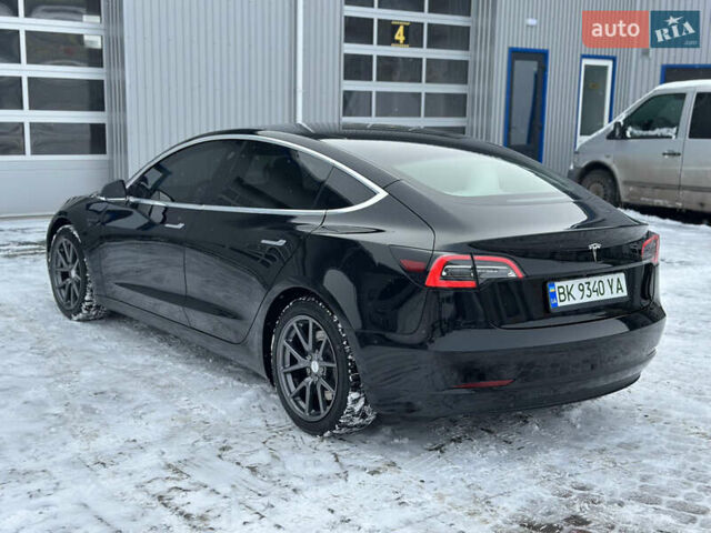 Черный Тесла Модель 3, объемом двигателя 0 л и пробегом 122 тыс. км за 14300 $, фото 7 на Automoto.ua