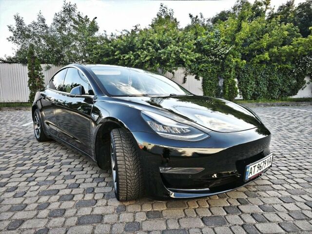Чорний Тесла Модель 3, об'ємом двигуна 0 л та пробігом 200 тис. км за 15770 $, фото 1 на Automoto.ua