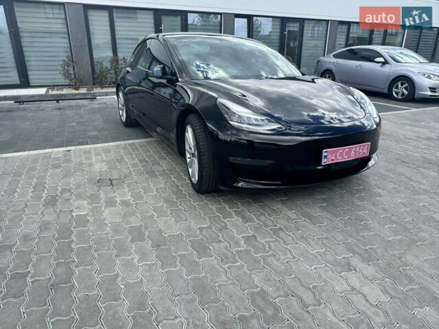 Черный Тесла Модель 3, объемом двигателя 0 л и пробегом 117 тыс. км за 18300 $, фото 2 на Automoto.ua