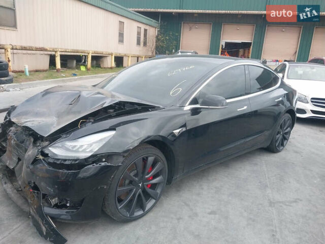 Чорний Тесла Модель 3, об'ємом двигуна 0 л та пробігом 76 тис. км за 15500 $, фото 31 на Automoto.ua