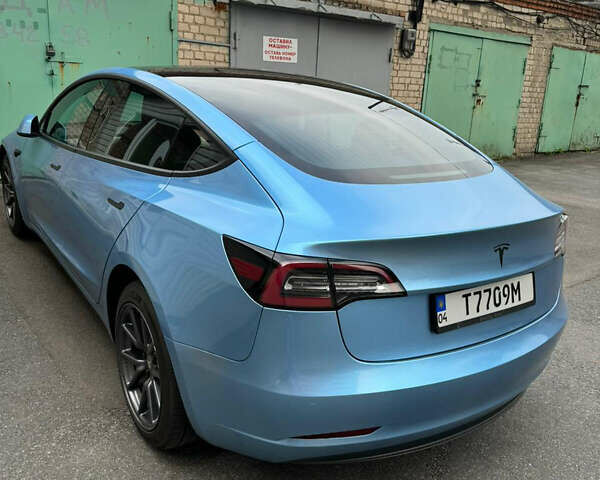 Чорний Тесла Модель 3, об'ємом двигуна 0 л та пробігом 44 тис. км за 19999 $, фото 3 на Automoto.ua