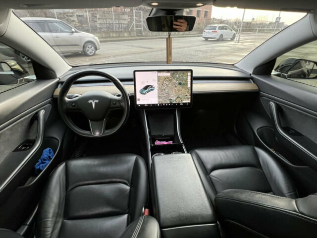 Черный Тесла Модель 3, объемом двигателя 0 л и пробегом 175 тыс. км за 16900 $, фото 18 на Automoto.ua