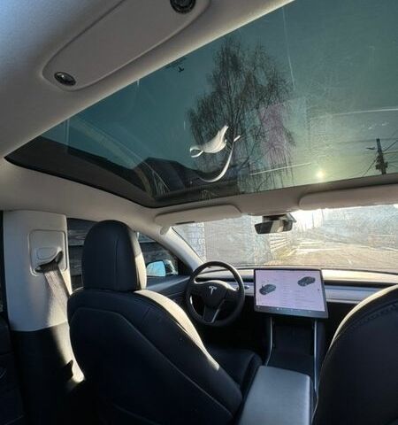 Чорний Тесла Модель 3, об'ємом двигуна 0 л та пробігом 34 тис. км за 17000 $, фото 20 на Automoto.ua