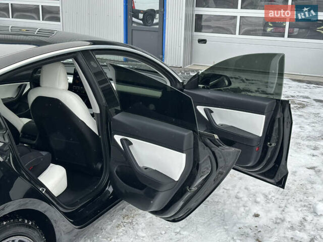 Черный Тесла Модель 3, объемом двигателя 0 л и пробегом 122 тыс. км за 14300 $, фото 17 на Automoto.ua