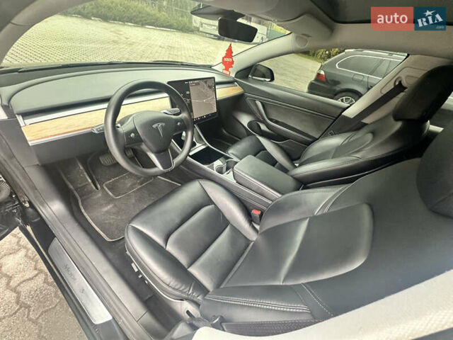 Черный Тесла Модель 3, объемом двигателя 0 л и пробегом 99 тыс. км за 17900 $, фото 10 на Automoto.ua