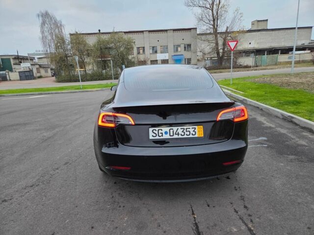 Чорний Тесла Модель 3, об'ємом двигуна 0 л та пробігом 91 тис. км за 20900 $, фото 5 на Automoto.ua