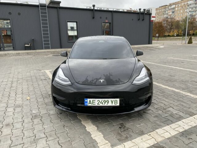 Тесла Модель 3 2020 в Кривом Роге на Automoto.ua Черный Тесла Модель 3, объемом двигателя 0 л и пробегом 159 тыс. км за 19000 $, фото 5 на Automoto.ua
