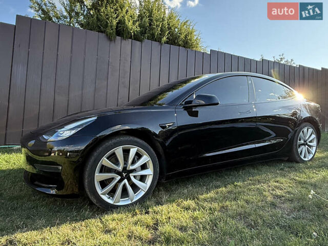 Чорний Тесла Модель 3, об'ємом двигуна 0 л та пробігом 39 тис. км за 20200 $, фото 1 на Automoto.ua