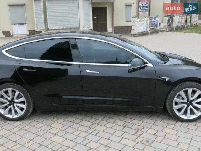 Чорний Тесла Модель 3, об'ємом двигуна 0 л та пробігом 125 тис. км за 17899 $, фото 16 на Automoto.ua