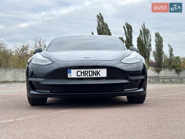 Тесла Модель 3 2020 у Києві на Automoto.ua Чорний Тесла Модель 3, об'ємом двигуна 0 л та пробігом 158 тис. км за 19599 $, фото 1 на Automoto.ua