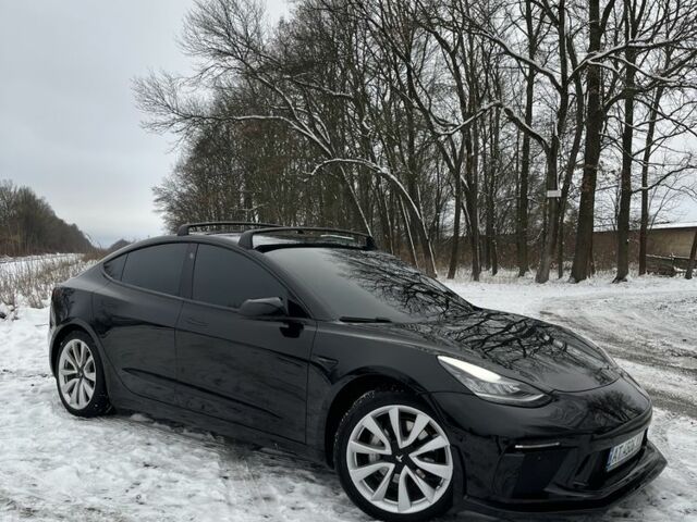 Чорний Тесла Модель 3, об'ємом двигуна 0 л та пробігом 78 тис. км за 16500 $, фото 2 на Automoto.ua