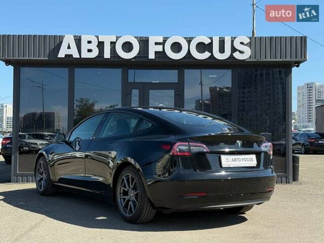 Черный Тесла Модель 3, объемом двигателя 0 л и пробегом 89 тыс. км за 15990 $, фото 6 на Automoto.ua