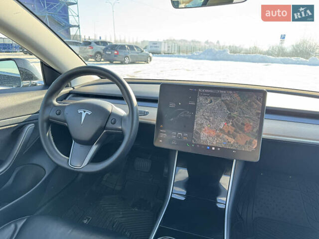 Чорний Тесла Модель 3, об'ємом двигуна 0 л та пробігом 197 тис. км за 14800 $, фото 22 на Automoto.ua