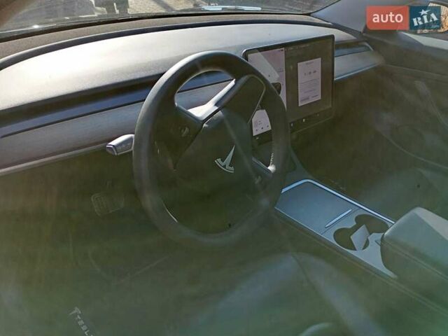 Чорний Тесла Модель 3, об'ємом двигуна 0 л та пробігом 189 тис. км за 14200 $, фото 8 на Automoto.ua
