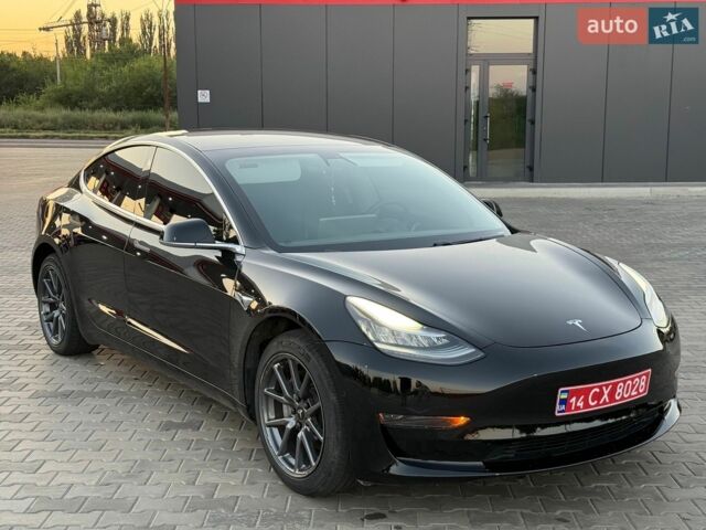 Черный Тесла Модель 3, объемом двигателя 0 л и пробегом 163 тыс. км за 15500 $, фото 2 на Automoto.ua