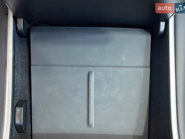 Тесла Модель 3 2020 в Львове на Automoto.ua Черный Тесла Модель 3, объемом двигателя 0 л и пробегом 50 тыс. км за 21950 $, фото 18 на Automoto.ua