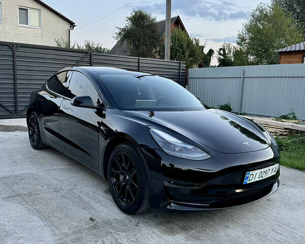 Чорний Тесла Модель 3, об'ємом двигуна 0 л та пробігом 67 тис. км за 16800 $, фото 3 на Automoto.ua