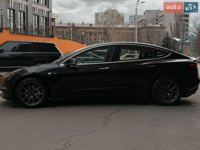 Чорний Тесла Модель 3, об'ємом двигуна 0 л та пробігом 179 тис. км за 17500 $, фото 4 на Automoto.ua